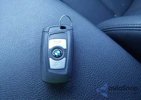 2015 BMW 320I from USA, damaged, VIN WBA3B1C56F5A06000